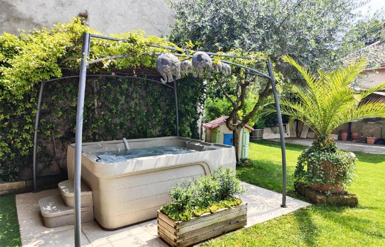 Villa Casa Rustica Con Giardino Caprino Veronese Exterior foto